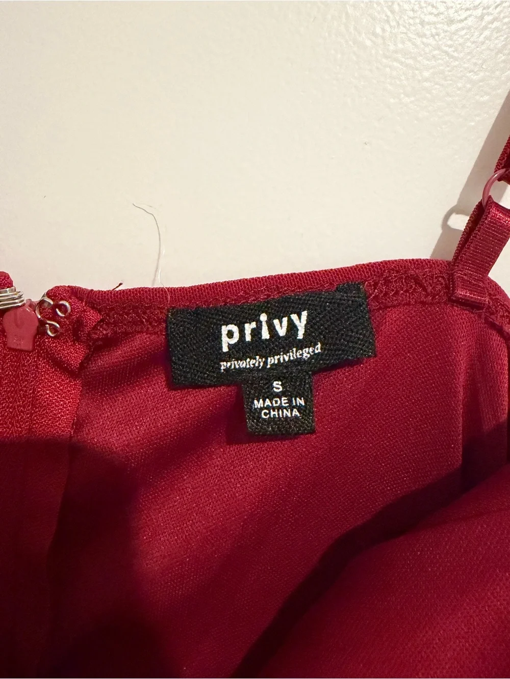 privy figure hugging